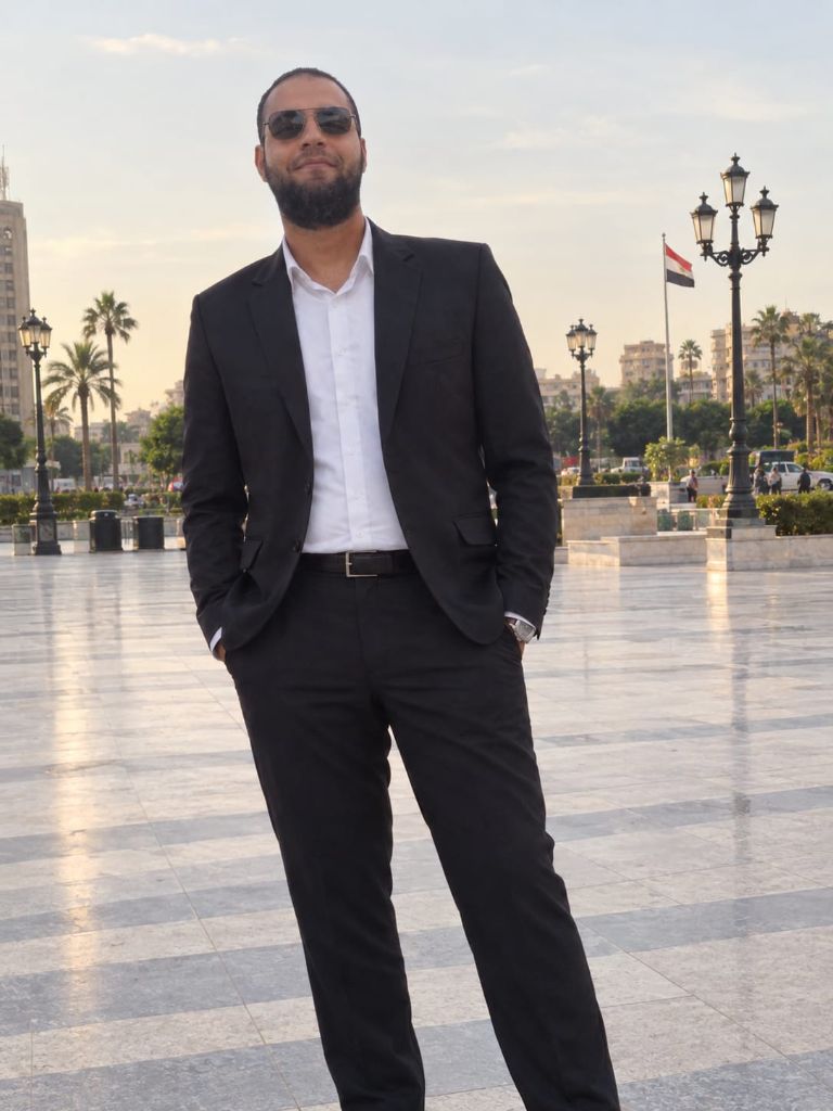 صورة عمر محمد عابدين